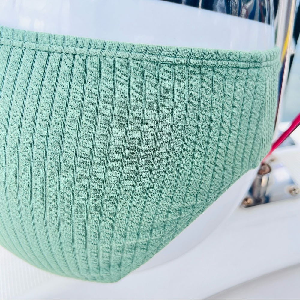 SHEIN Green Ribbed Bikini Set - Picture 10 of 15